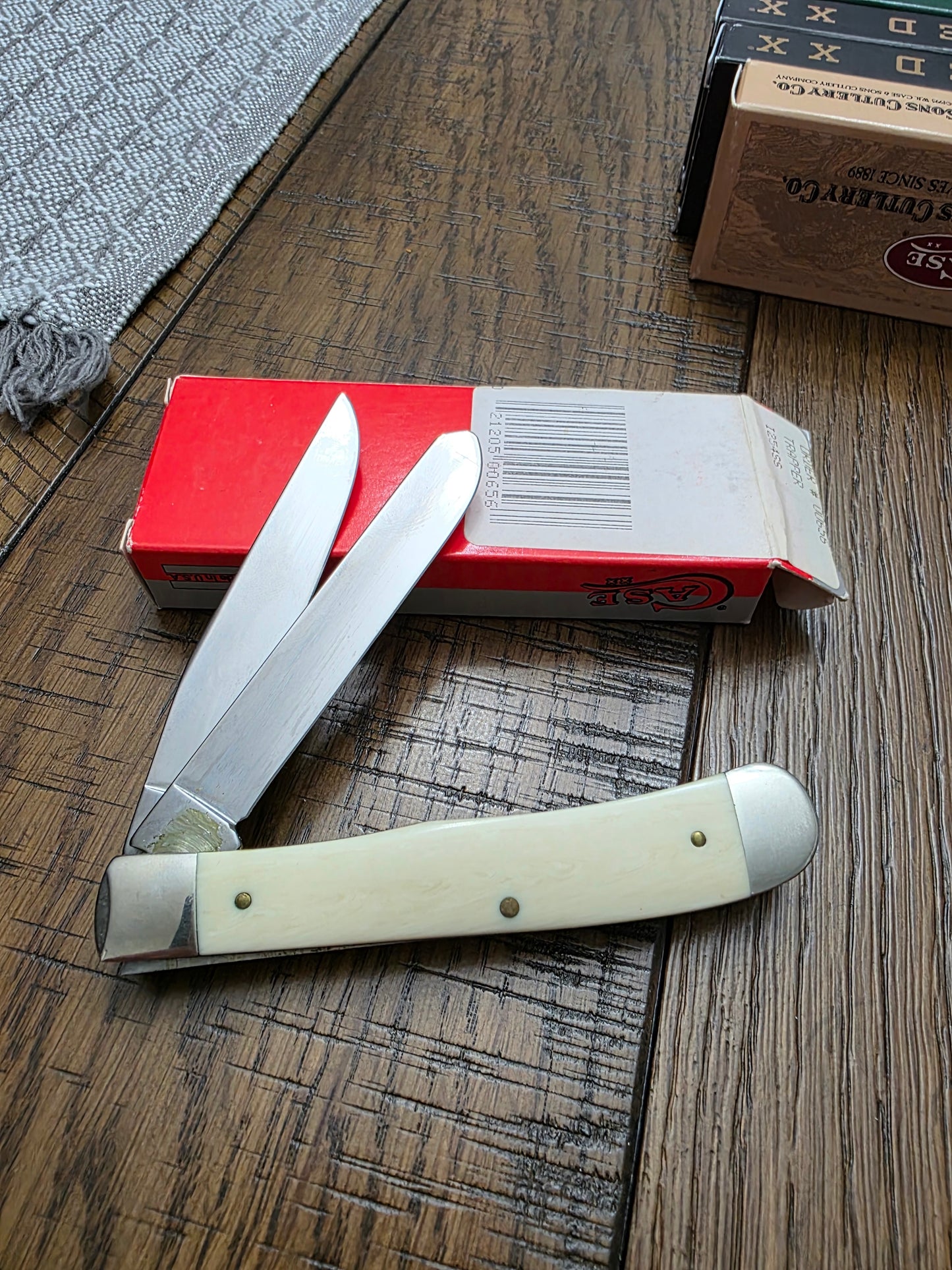 1992 Case XX Smooth Ivory Trapper I254 #0656