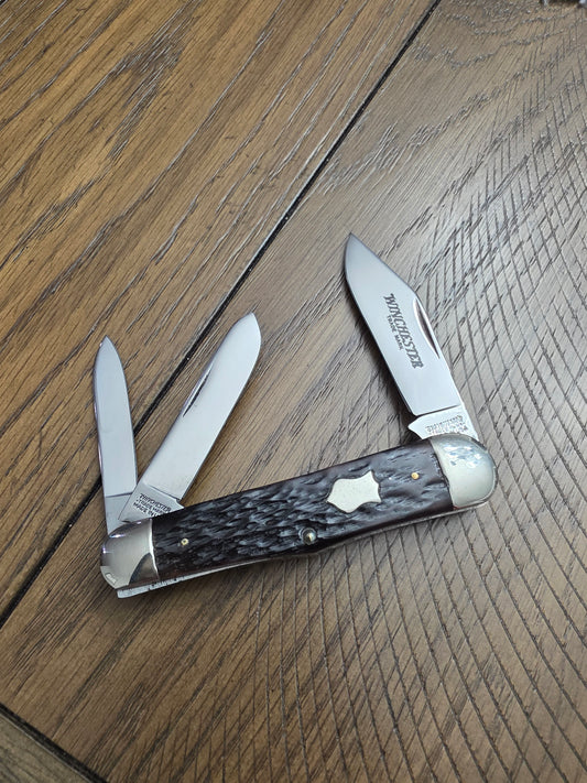 1988 Winchester Humpback Whittler Brown Jig Bone Handles