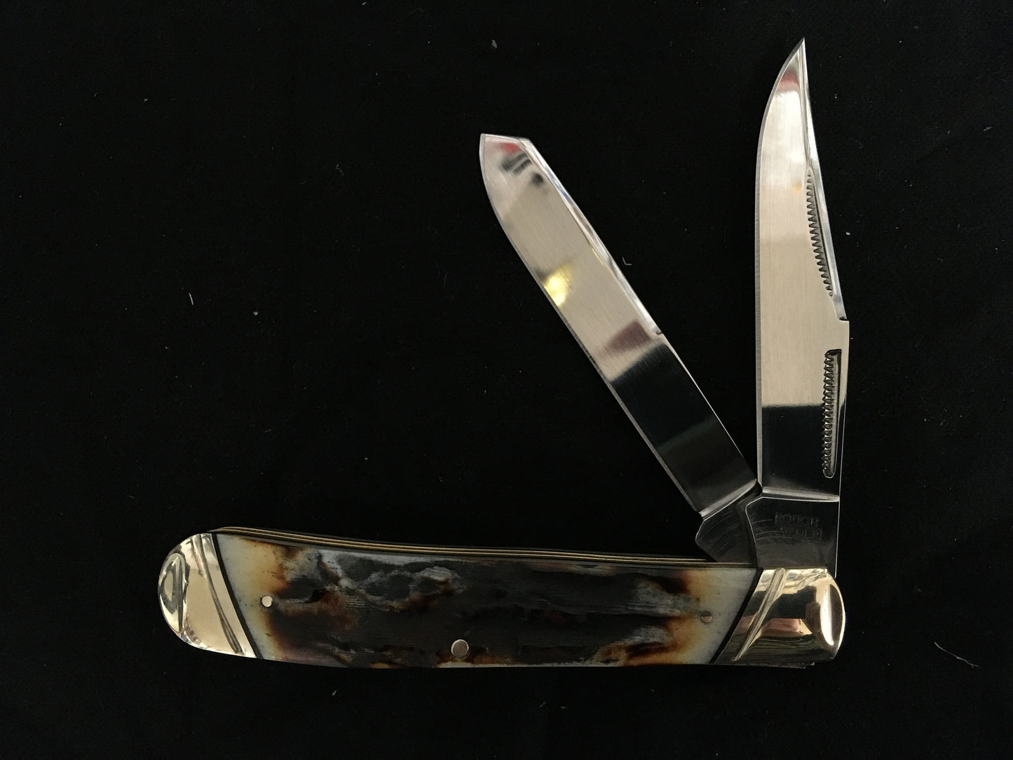 Rough Ryder Cinnamon Stag Trapper RR2420